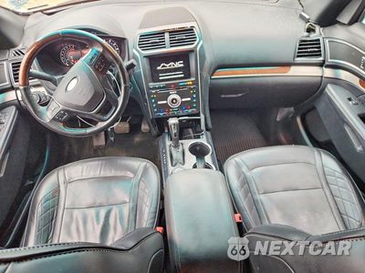 Zdjęcie 8 z 13 samochodu: 2016 FORD EXPLORER PLATINUM VIN:1FM5K8HT6GGC39739 - miniatura