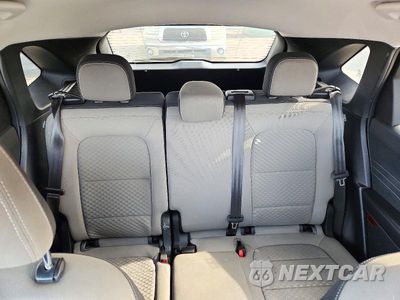Zdjęcie 10 z 13 samochodu: 2022 FORD ESCAPE SE VIN:1FMCU9G61NUA66231 - miniatura