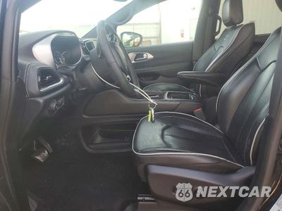 Zdjęcie 7 z 13 samochodu: 2025 CHRYSLER PACIFICA LIMITED VIN:2C4RC1GG7SR514735 - miniatura