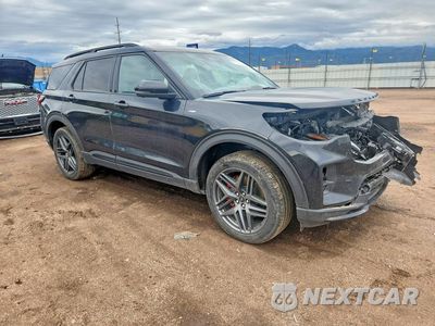Czwarte zdjęcie samochodu z boku: 2025 FORD EXPLORER ST-LINE VIN:1FMUK8KHXSGA99851 - miniatura