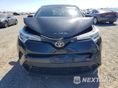 Piąte zdjęcie samochodu w środku: 2019 TOYOTA C-HR LE VIN:JTNKHMBX4K1040514 - miniatura