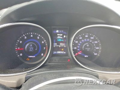 Zdjęcie 9 z 13 samochodu: 2013 HYUNDAI SANTA FE SPORT 2.0T VIN:5XYZU3LA1DG122853 - miniatura