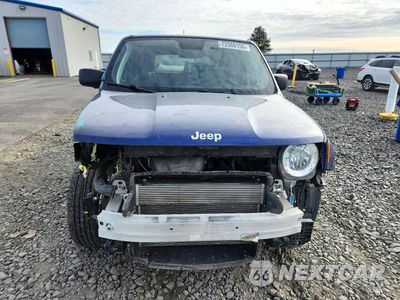 Piąte zdjęcie samochodu w środku: 2018 JEEP RENEGADE SPORT VIN:ZACCJBAB4JPJ56881 - miniatura