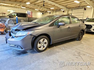 2015 HONDA CIVIC LX 19XFB2F50FE121212 - główne zdjęcie licytacji z USA - miniatura