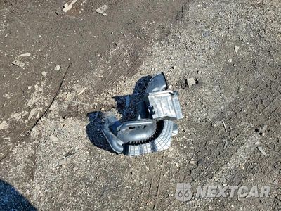 Zdjęcie 12 z 13 samochodu: 2008 MAZDA 3 S VIN:JM1BK324181832053 - miniatura