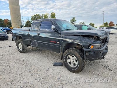 Czwarte zdjęcie samochodu z boku: 1996 DODGE RAM 1500 VIN:3B7HF13Z2TG194600 - miniatura