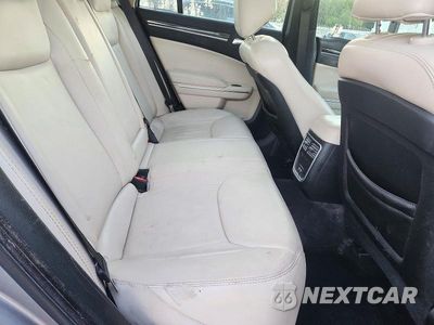 Zdjęcie 10 z 13 samochodu: 2018 CHRYSLER 300 TOURING VIN:2C3CCAAG7JH117291 - miniatura