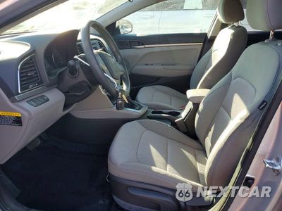 Zdjęcie 7 z 12 samochodu: 2017 HYUNDAI ELANTRA SE VIN:5NPD74LF5HH096128 - miniatura