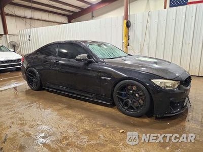 Czwarte zdjęcie samochodu z boku: 2016 BMW M4 VIN:WBS3R9C55GK335762 - miniatura