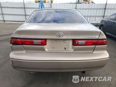 Zdjęcie 6 z 12 samochodu: 1999 TOYOTA CAMRY LE VIN:4T1BG22K5XU595926 - miniatura