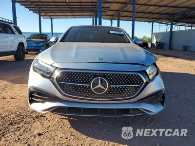 Piąte zdjęcie samochodu w środku: 2026 MERCEDES-BENZ E 350 VIN:W1KLF4GB9TA205475 - miniatura