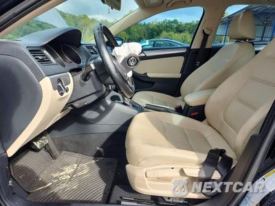 Zdjęcie 7 z 12 samochodu: 2017 VOLKSWAGEN JETTA SE VIN:3VWDB7AJ4HM218508 - miniatura