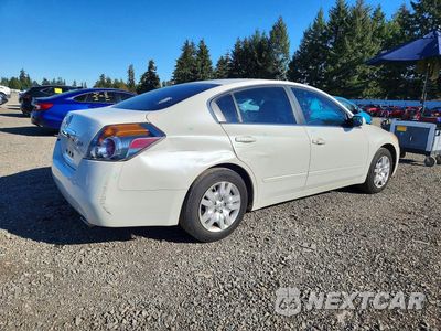 Trzecie zdjęcie samochodu z tyłu: 2012 NISSAN ALTIMA 2.5 VIN:1N4AL2AP7CN493823 - miniatura