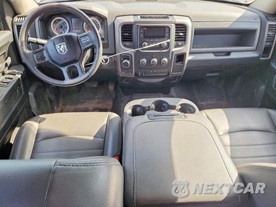 Zdjęcie 8 z 12 samochodu: 2018 RAM 1500 ST VIN:1C6RR7SM8JS228105 - miniatura