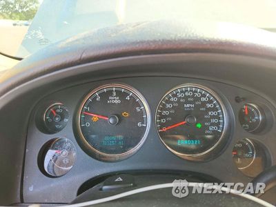 Zdjęcie 9 z 13 samochodu: 2008 CHEVROLET SUBURBAN C1500 LS VIN:3GNFC16028G243368 - miniatura