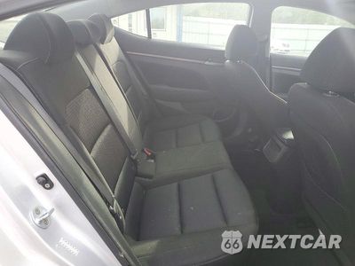 Zdjęcie 10 z 13 samochodu: 2017 HYUNDAI ELANTRA VALUE EDITION VIN:KMHD84LF5HU252361 - miniatura