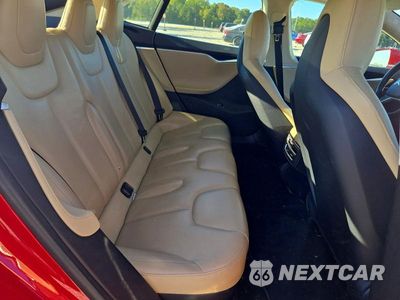 Zdjęcie 10 z 12 samochodu: 2015 TESLA MODEL S 70 VIN:5YJSA1E14FF104174 - miniatura
