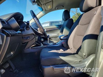Zdjęcie 7 z 13 samochodu: 2014 KIA SORENTO LX VIN:5XYKTDA6XEG472265 - miniatura
