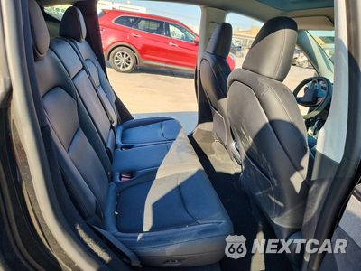 Zdjęcie 10 z 13 samochodu: 2026 TESLA MODEL Y VIN:7SAYGDEE4TA591224 - miniatura