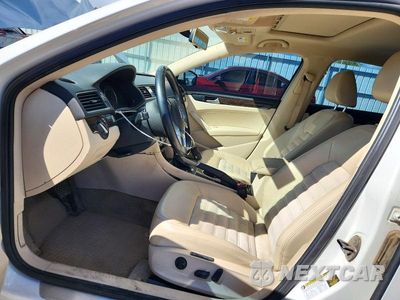 Zdjęcie 7 z 12 samochodu: 2014 VOLKSWAGEN PASSAT SEL VIN:1VWCN7A31EC097373 - miniatura