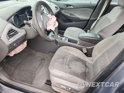Zdjęcie 7 z 12 samochodu: 2018 CHEVROLET CRUZE LT VIN:1G1BE5SMXJ7155910 - miniatura