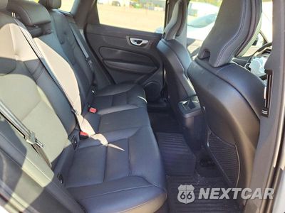 Zdjęcie 11 z 13 samochodu: 2024 VOLVO XC60 PLUS VIN:YV4L12RL3R1757613 - miniatura