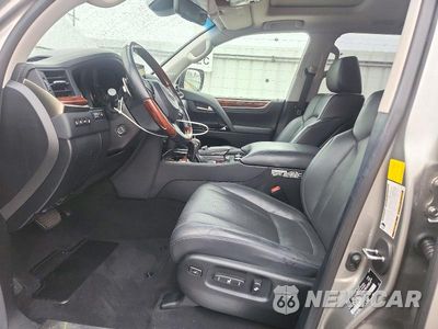 Zdjęcie 7 z 13 samochodu: 2020 LEXUS LX 570 VIN:JTJDY7AX0L4330665 - miniatura