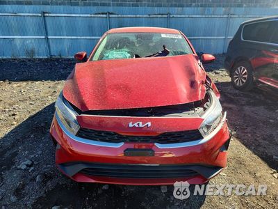 Piąte zdjęcie samochodu w środku: 2023 KIA FORTE LXS VIN:3KPF24AD7PE505189 - miniatura