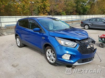 Czwarte zdjęcie samochodu z boku: 2017 FORD ESCAPE SE VIN:1FMCU9G97HUB02891 - miniatura