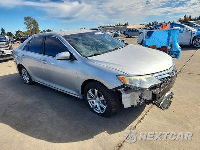 Czwarte zdjęcie samochodu z boku: 2014 TOYOTA CAMRY LE VIN:4T4BF1FK2ER414002 - miniatura