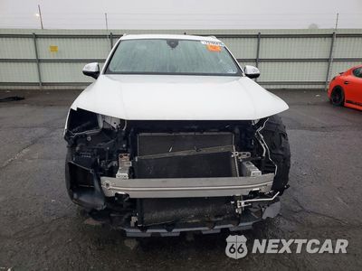 Piąte zdjęcie samochodu w środku: 2017 AUDI Q7 PREMIUM PLUS VIN:WA1LAAF77HD033418 - miniatura