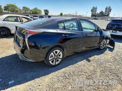Trzecie zdjęcie samochodu z tyłu: 2017 TOYOTA PRIUS FOUR TOURING VIN:JTDKARFU1H3530377 - miniatura