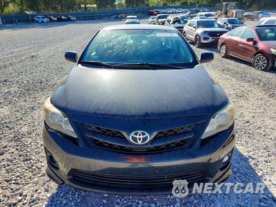 Piąte zdjęcie samochodu w środku: 2011 TOYOTA COROLLA S VIN:2T1BU4EE7BC688872 - miniatura