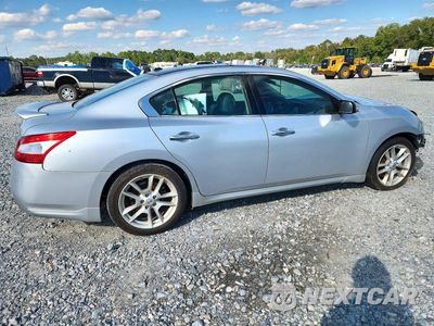 Trzecie zdjęcie samochodu z tyłu: 2010 NISSAN MAXIMA 3.5 S VIN:1N4AA5AP5AC828724 - miniatura