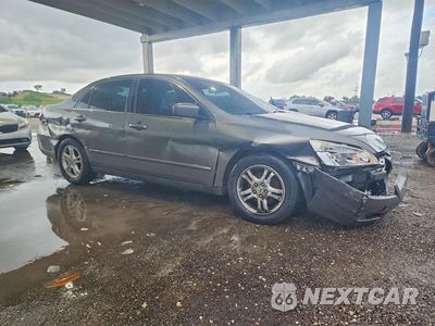 Czwarte zdjęcie samochodu z boku: 2006 HONDA ACCORD EX VIN:1HGCM56856A045323 - miniatura