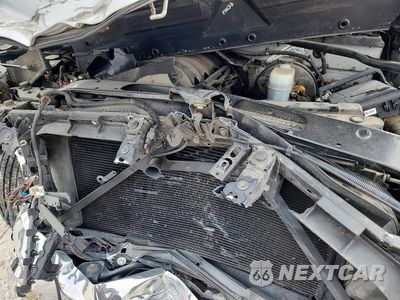 Zdjęcie 11 z 13 samochodu: 2018 CHEVROLET SILVERADO K1500 LT VIN:1GCVKREC1JZ172994 - miniatura