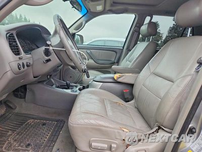 Zdjęcie 7 z 13 samochodu: 2001 TOYOTA SEQUOIA LIMITED VIN:5TDBT48A71S038554 - miniatura