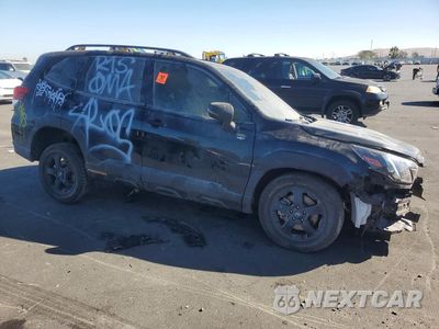 Czwarte zdjęcie samochodu z boku: 2023 SUBARU FORESTER WILDERNESS VIN:JF2SKAMC3PH505024 - miniatura