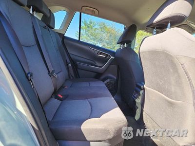 Zdjęcie 11 z 13 samochodu: 2020 TOYOTA RAV4 HYBRID XLE VIN:JTMRWRFV1LD045426 - miniatura