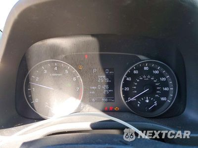 Zdjęcie 9 z 12 samochodu: 2018 HYUNDAI ELANTRA SE VIN:KMHD74LFXJU447025 - miniatura