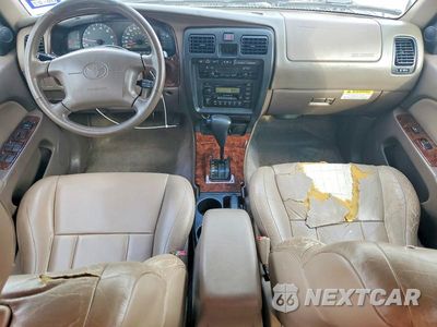 Zdjęcie 8 z 13 samochodu: 1999 TOYOTA 4RUNNER LIMITED VIN:JT3GN87R7X0106088 - miniatura
