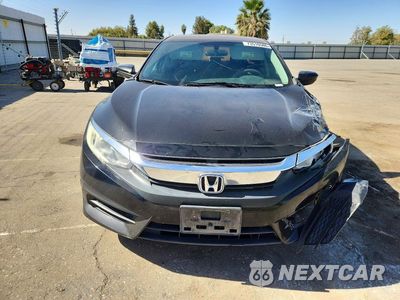Piąte zdjęcie samochodu w środku: 2017 HONDA CIVIC EX VIN:2HGFC2F71HH508181 - miniatura