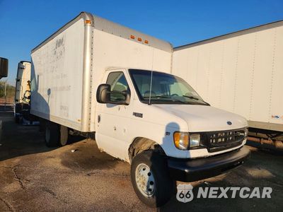 Czwarte zdjęcie samochodu z boku: 2001 FORD ECONOLINE E350 SUPER DUTY CUTAWAY VAN VIN:1FDWE35L51HA24437 - miniatura