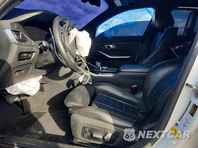Zdjęcie 7 z 13 samochodu: 2019 BMW 330I VIN:WBA5R1C51KAJ98235 - miniatura