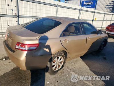 Trzecie zdjęcie samochodu z tyłu: 2011 TOYOTA CAMRY LE VIN:4T1BF3EK4BU735915 - miniatura