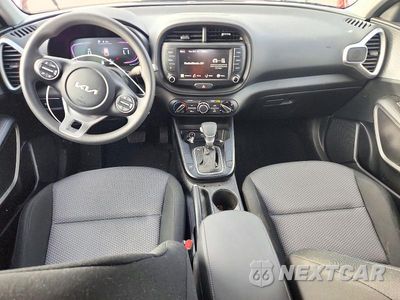 Zdjęcie 8 z 12 samochodu: 2024 KIA SOUL LX VIN:KNDJ23AU5R7918915 - miniatura