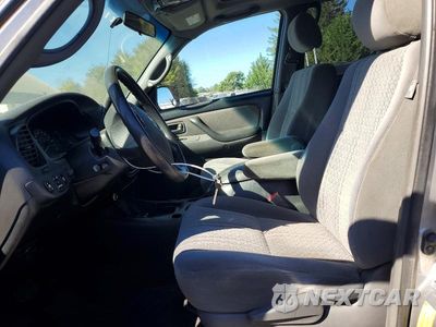 Zdjęcie 7 z 12 samochodu: 2006 TOYOTA TUNDRA DOUBLE CAB SR5 VIN:5TBDT44166S512024 - miniatura