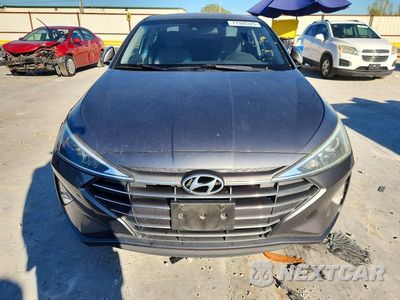 Piąte zdjęcie samochodu w środku: 2020 HYUNDAI ELANTRA SEL VIN:5NPD84LF4LH516323 - miniatura