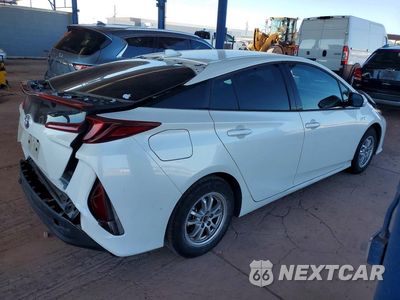 Trzecie zdjęcie samochodu z tyłu: 2019 TOYOTA PRIUS PRIME PLUS VIN:JTDKARFP4K3109299 - miniatura
