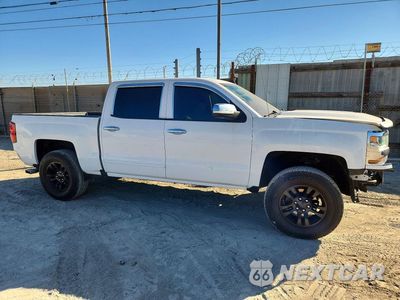 Czwarte zdjęcie samochodu z boku: 2017 CHEVROLET SILVERADO C1500 LT VIN:3GCPCREC9HG210004 - miniatura